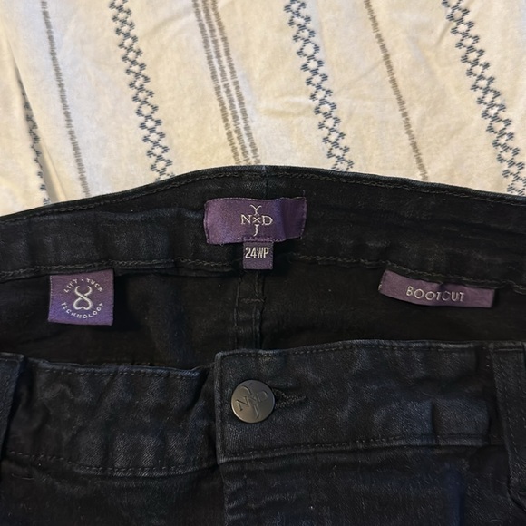 NYDJ Women’s Bootcut Lift Tuck Technology Black Denim Jean Sz 24W Petite - Picture 6 of 7